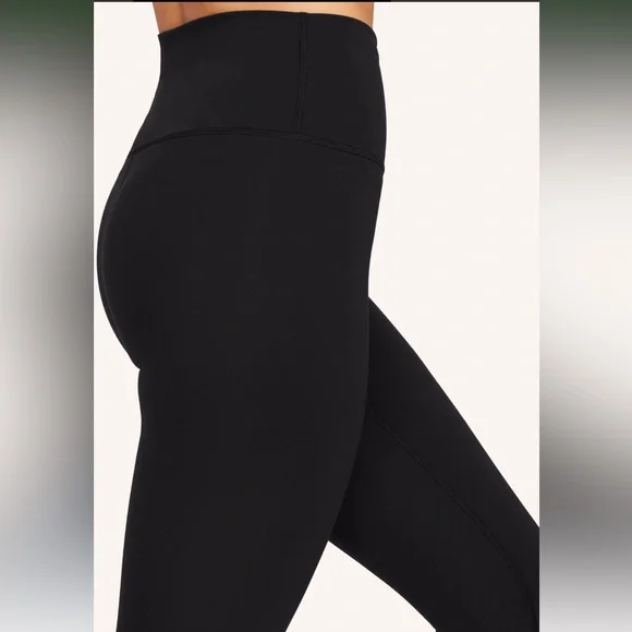 LULULEMON X PELOTON Wunder Train High Rise Tight 25” - Picture 4 of 10